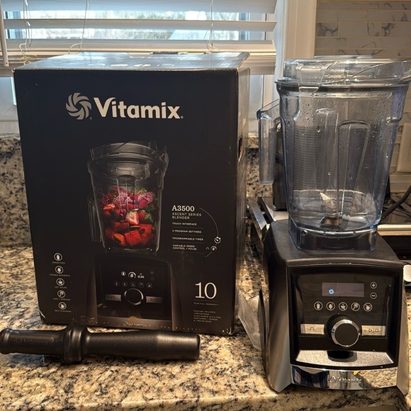 vitamix Other - Vitamix A3500 Stainless Steel Blender with Brush